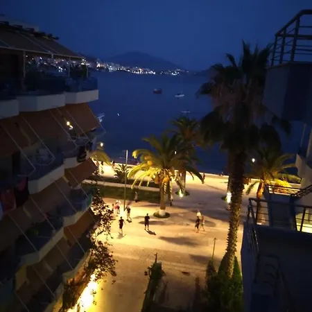 Eleana's 3* Sarandë