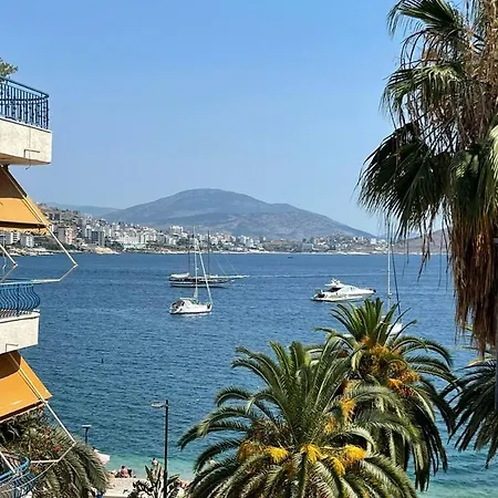 ゲストハウス Eleana's