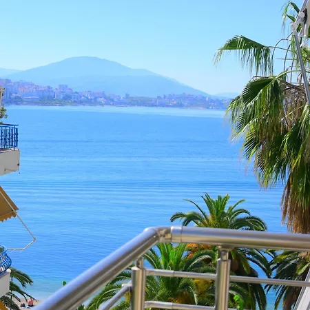 Eleana's 3* Sarandë