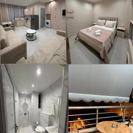 Eleana's 3*
