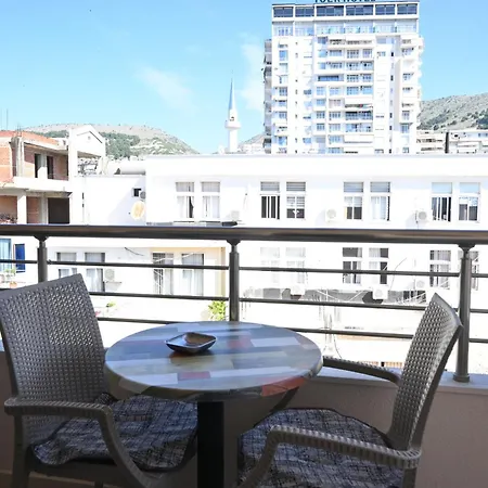 ゲストハウス Eleana's 3*