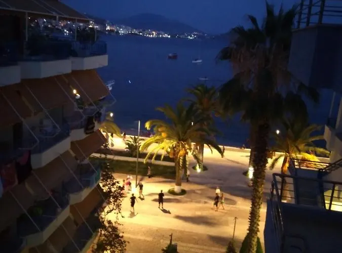 Eleana's 3* Sarandë