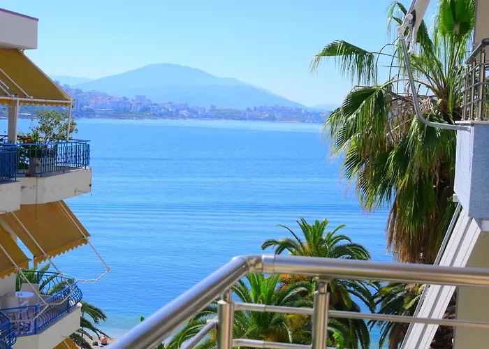 Eleana's 3* Sarandë